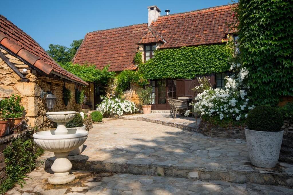 La Ferme Du Coustal Villa Vialot Exteriör bild